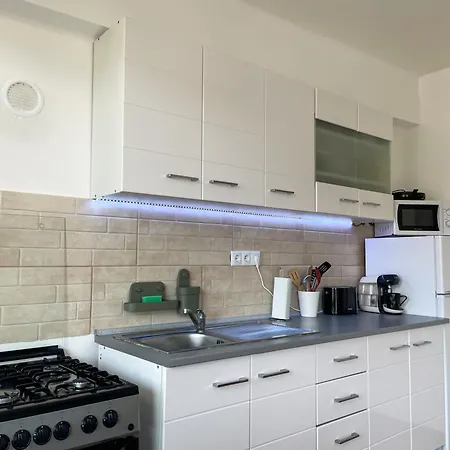 Horea Retreat Apartment *